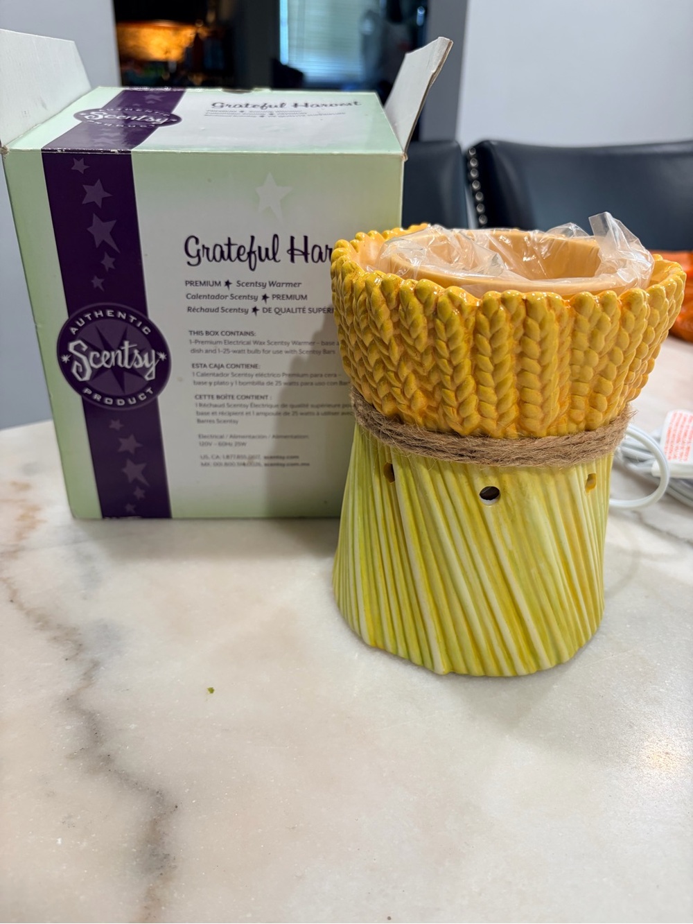Scentsy Grateful Harvest Yellow Ceramic Warmer NEW